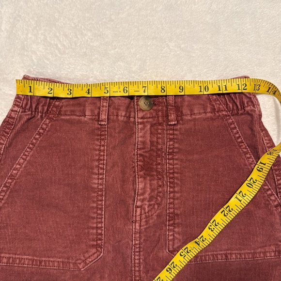 American Eagle Corduroy Mini Skirt Burgundy High Waist Pockets Sz 00 - Picture 6 of 9